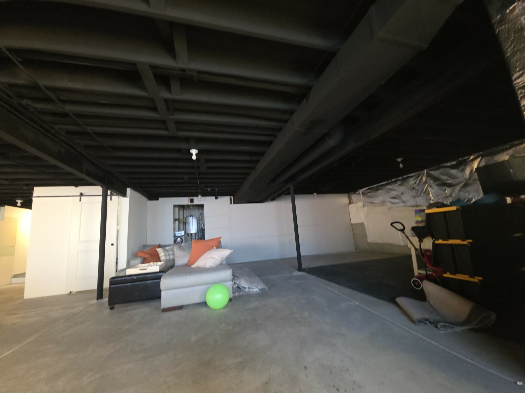 Black basement finished (blurry)