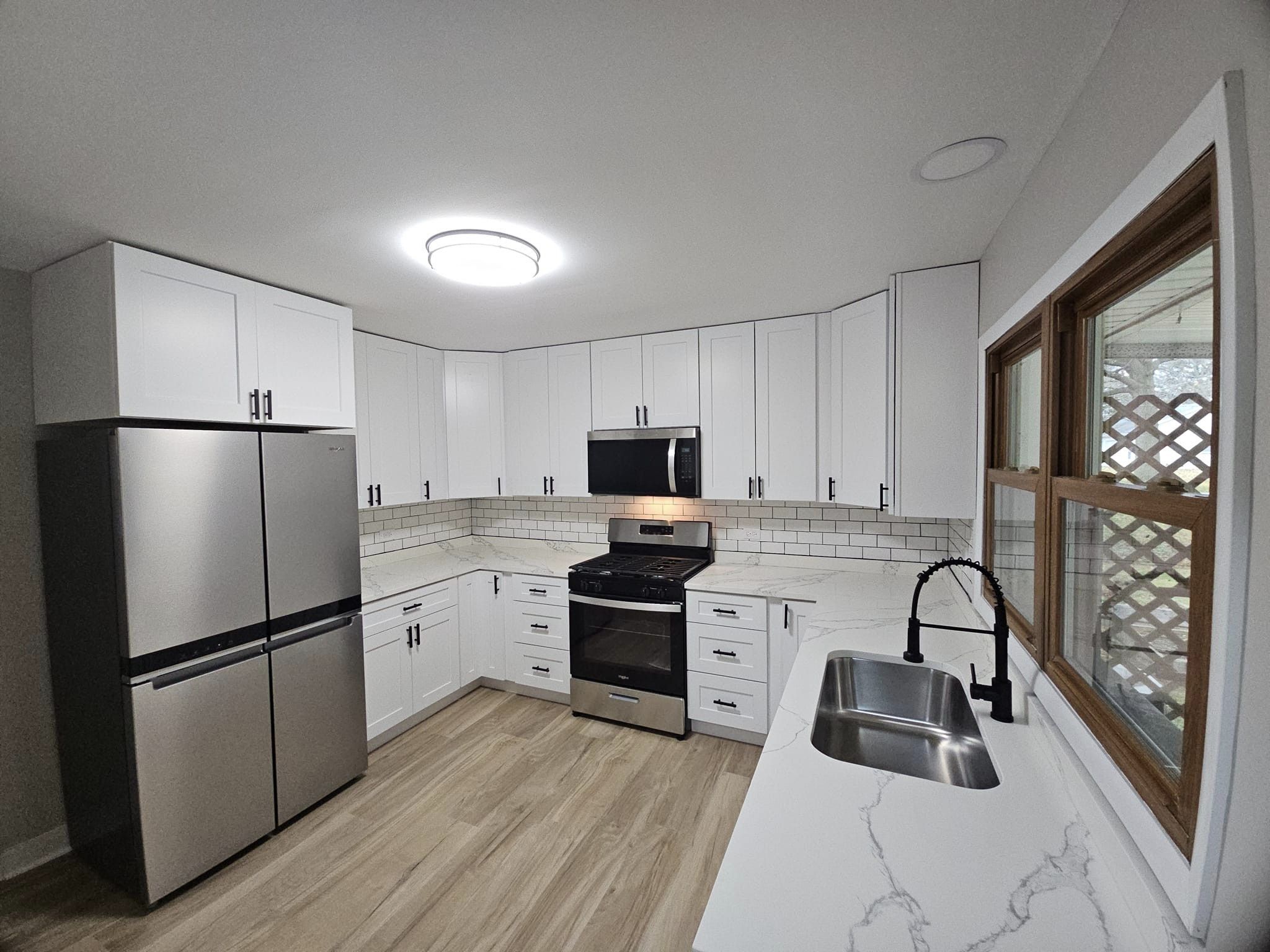 Medium kitchen after painting